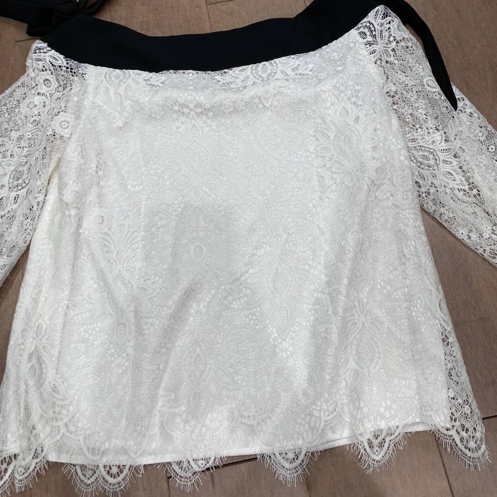 Sia Lace Too Women size L